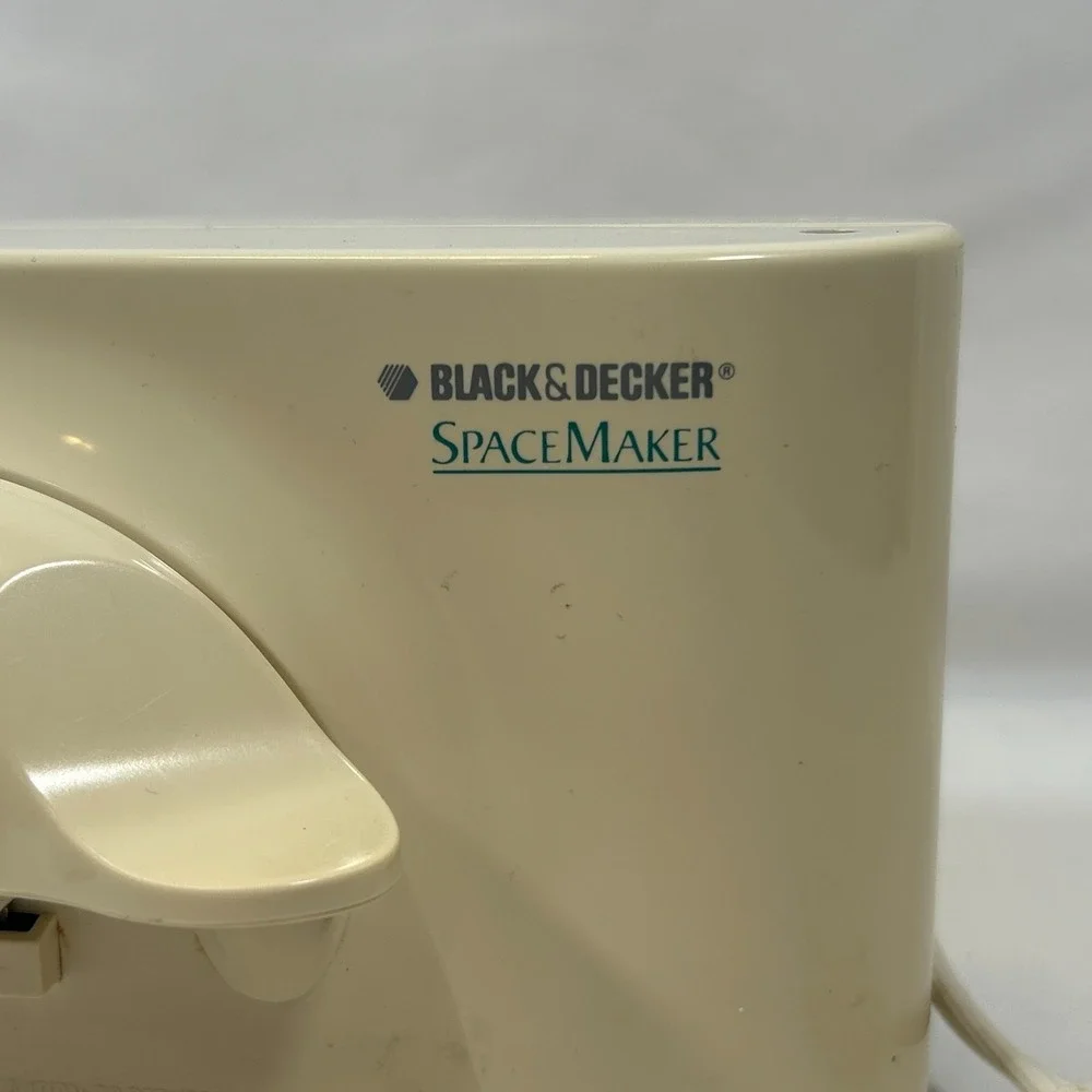 Vintage Black &‎ Decker Spacemaker EC75 Type 1 Automatic Can Opener Tested